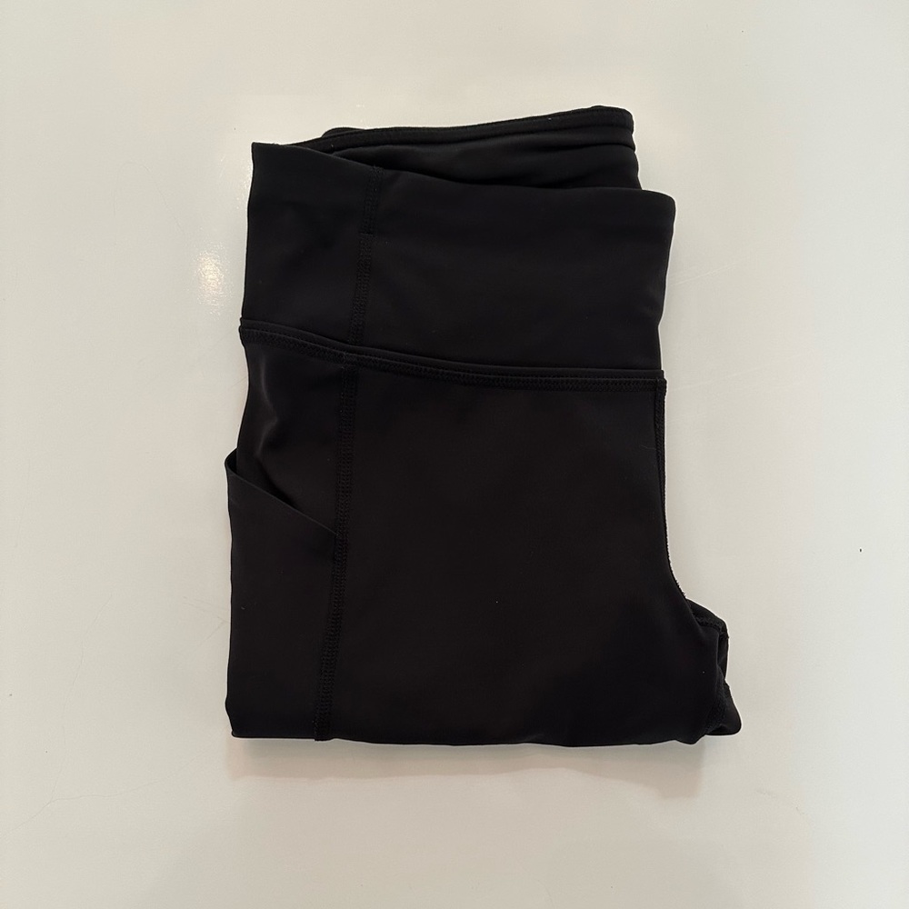 Lululemon Fast & Free Crop Leggings in Black Size 6